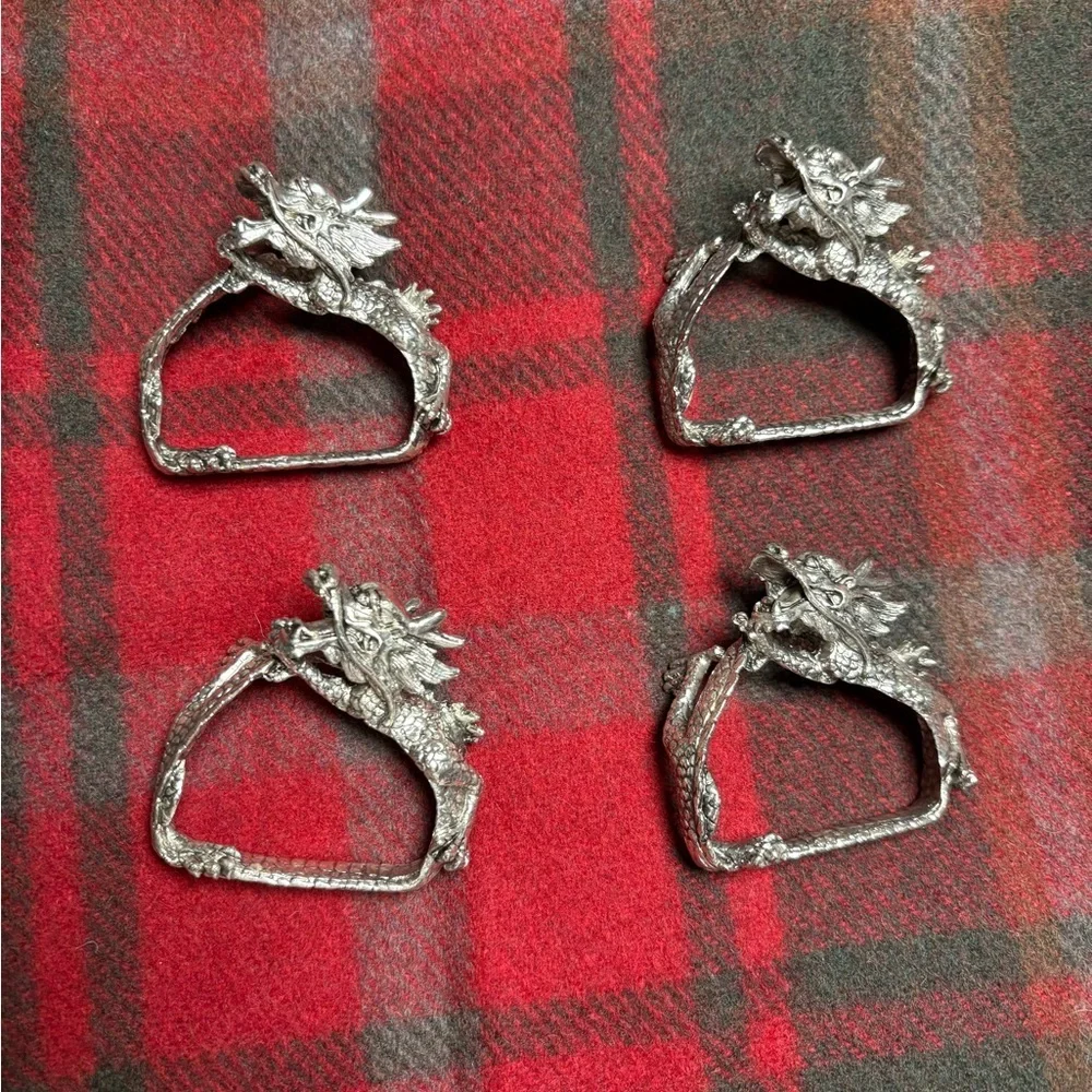 Extremely RARE Arthur Court Dragon Napkin Rings -Set of 4 - Picture 2 of 13